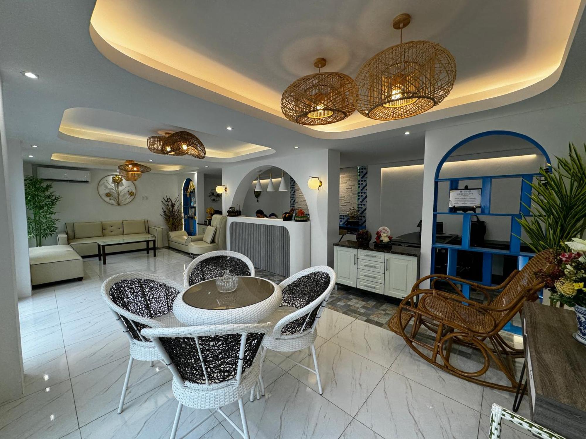 Bernese Resort Hotel Powered By Cocotel Ligao Dış mekan fotoğraf